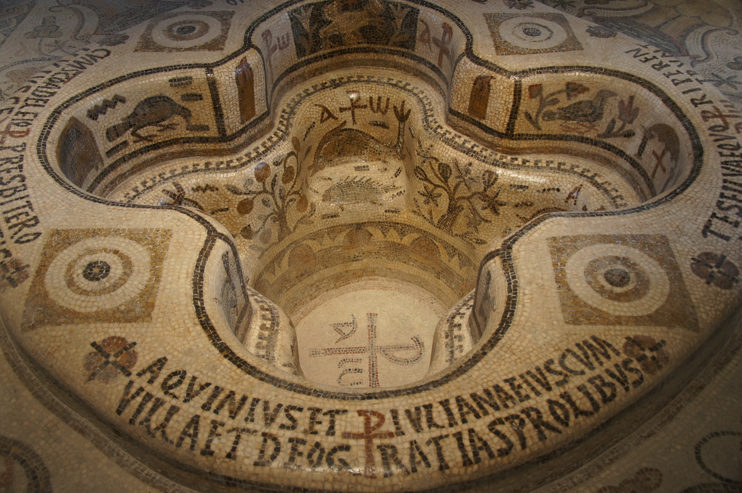 A_stunning_mosaic_baptismal_font_from_the_Byzantine_era_now_in_the_Bardo_Museum_-_Tunis_Tunisia.